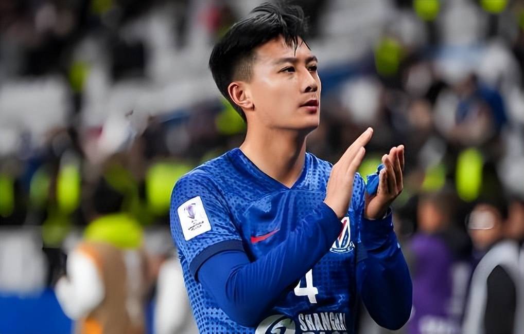 蒋圣龙官宣留洋加盟德甲多特蒙德，俱乐部为此收到600万欧元转会费，却被辟谣